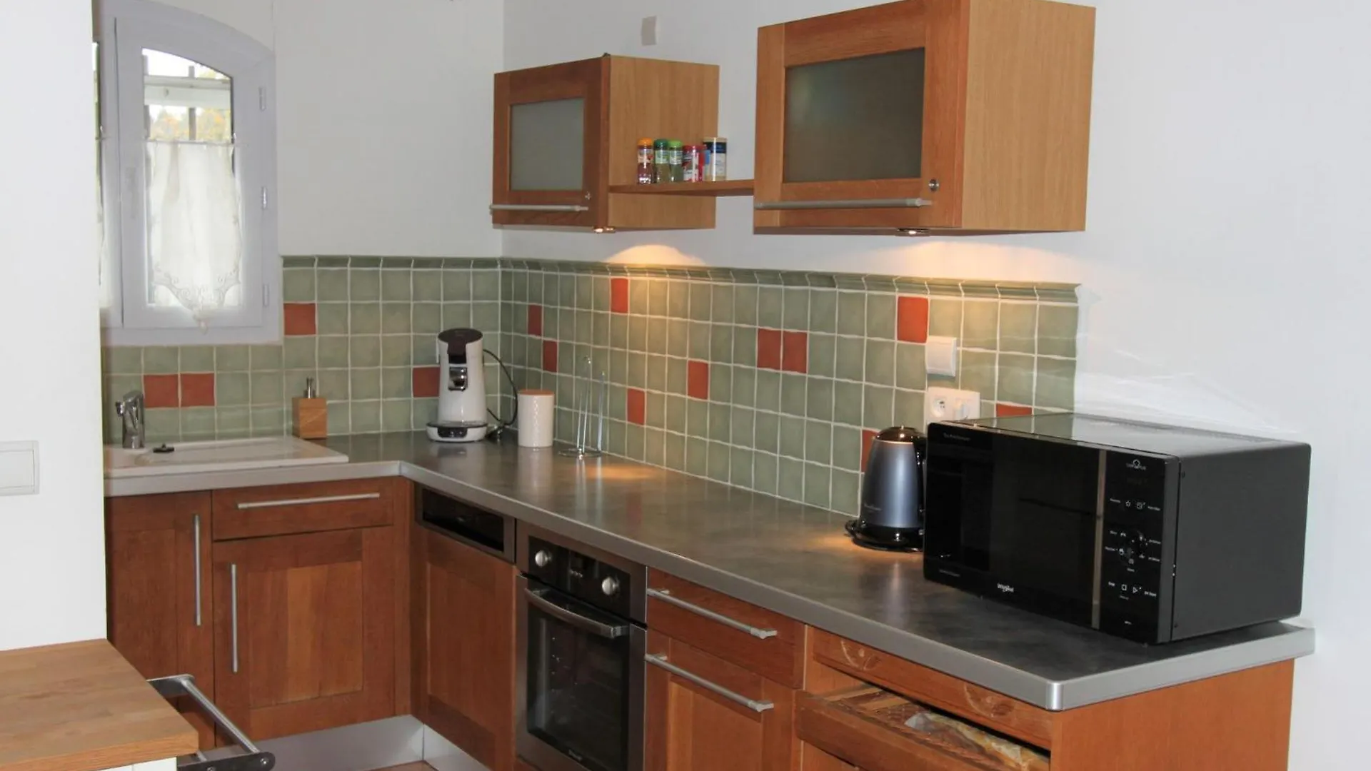 Cosy Holiday Home In Arles With Pool France
