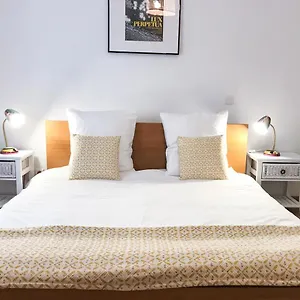 Hébergement de vacances La Maison Bleue